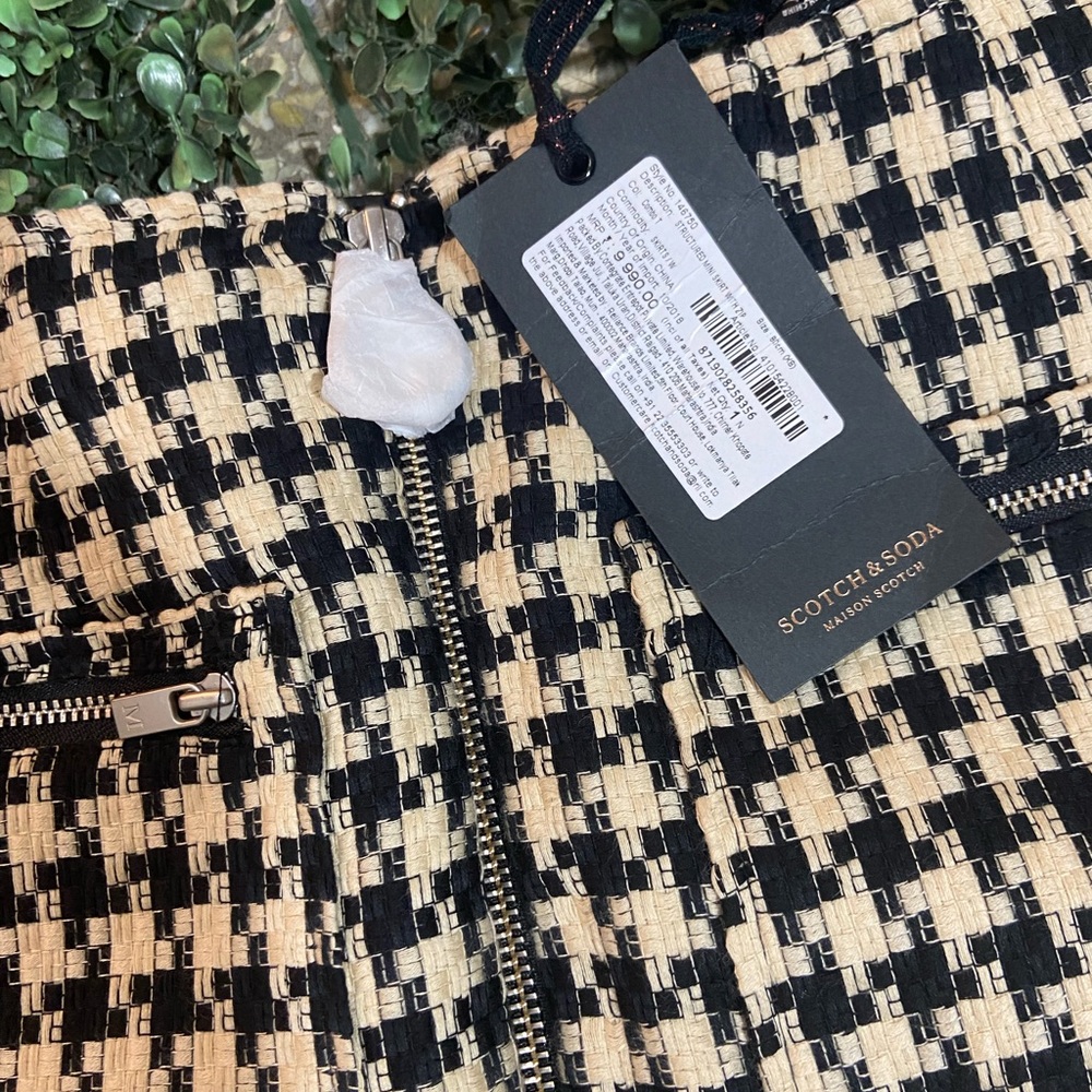 SCOTCH & SODA
MAISON SCOTCH- Skirt. Size- XS - Picture 9 of 11